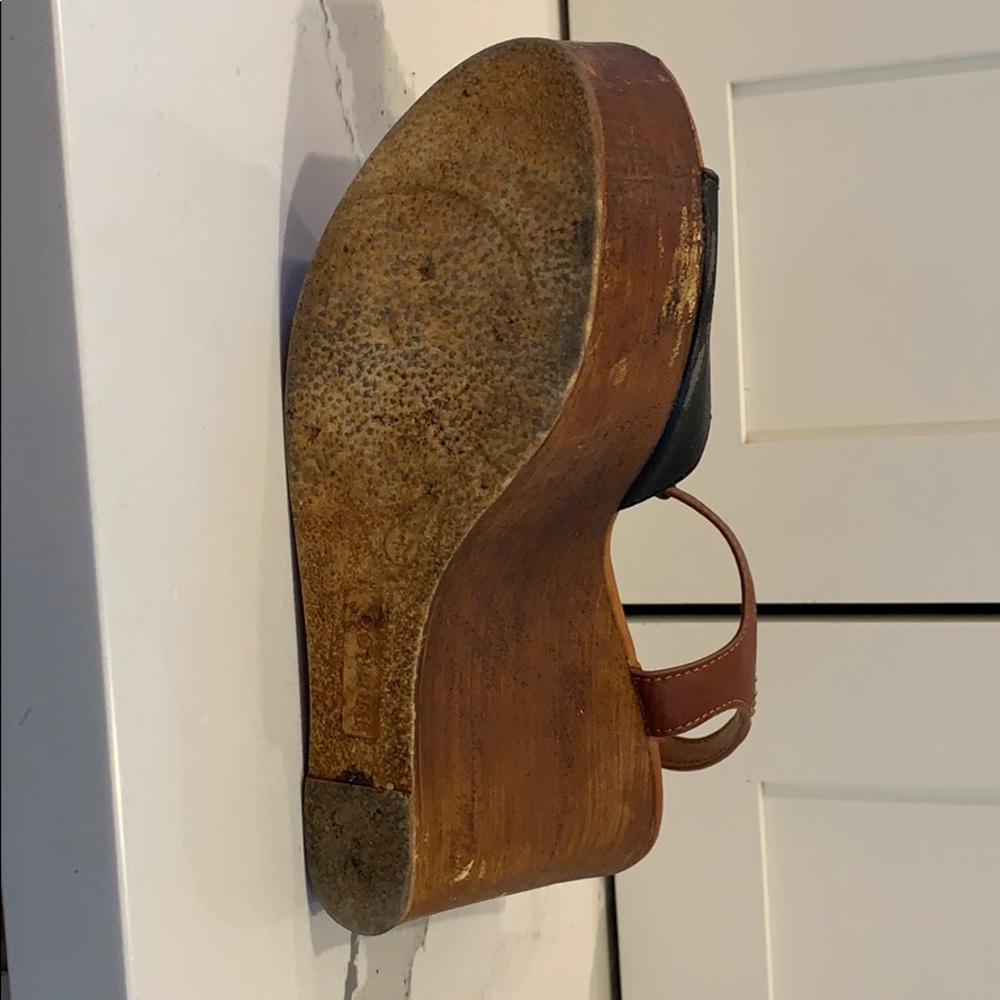 Wedge Sandals - Picture 3 of 5